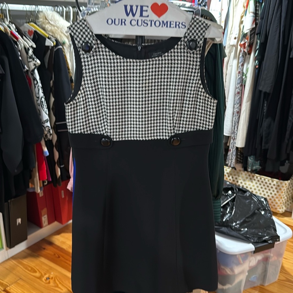 Tahari Corporate dress houndstooth